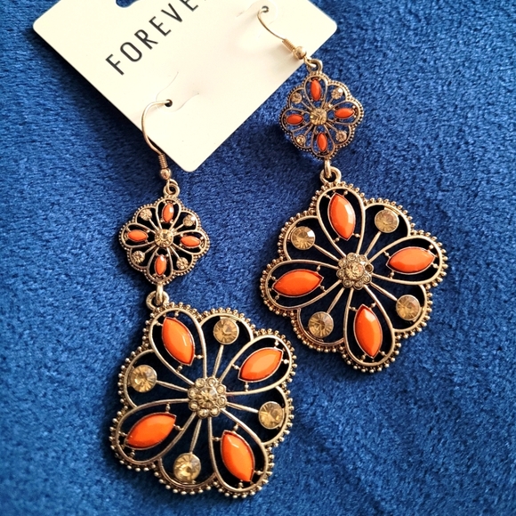 Boho Style Earrings - Picture 1 of 5